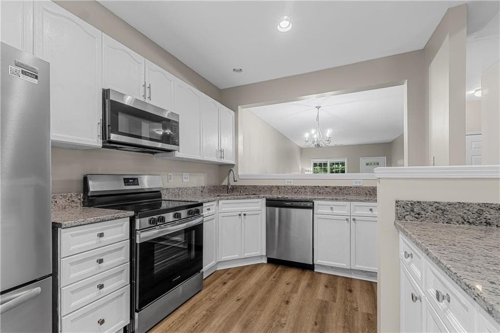3 bedroom, 3 bathroom, 1,649 sq ft townhouse for rent at 406 McAfee Court 13, Kennesaw, GA 30144 for $2,350 a month — photo 7