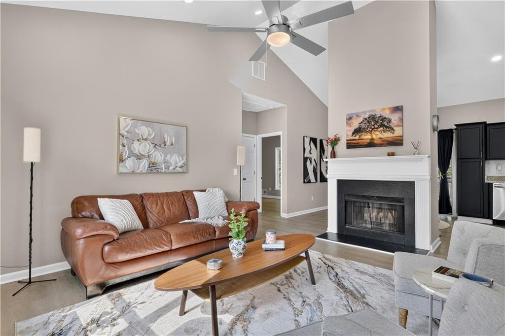 4 bedroom, 3 bathroom, 2,154 sq ft single family residence under contract at 2490 Riverwood Spring, Ellenwood, GA 30294 — photo 4
