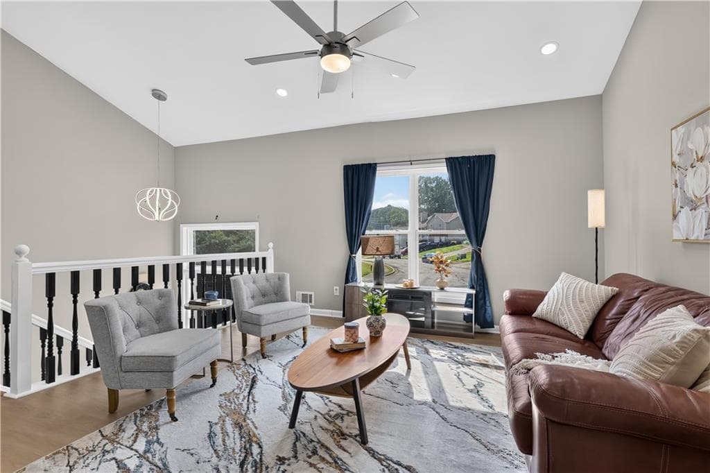 4 bedroom, 3 bathroom, 2,154 sq ft single family residence under contract at 2490 Riverwood Spring, Ellenwood, GA 30294 — photo 5