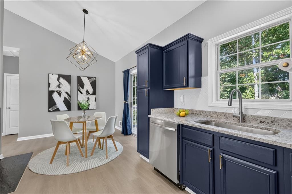 4 bedroom, 3 bathroom, 2,154 sq ft single family residence under contract at 2490 Riverwood Spring, Ellenwood, GA 30294 — photo 8
