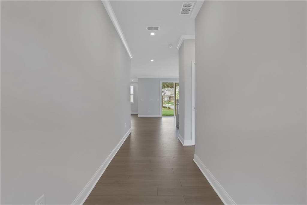 5 bedroom, 4 bathroom, 3,133 sq ft single family residence for sale at 4081 Adler Circle, Buford, GA 30519 — photo 8