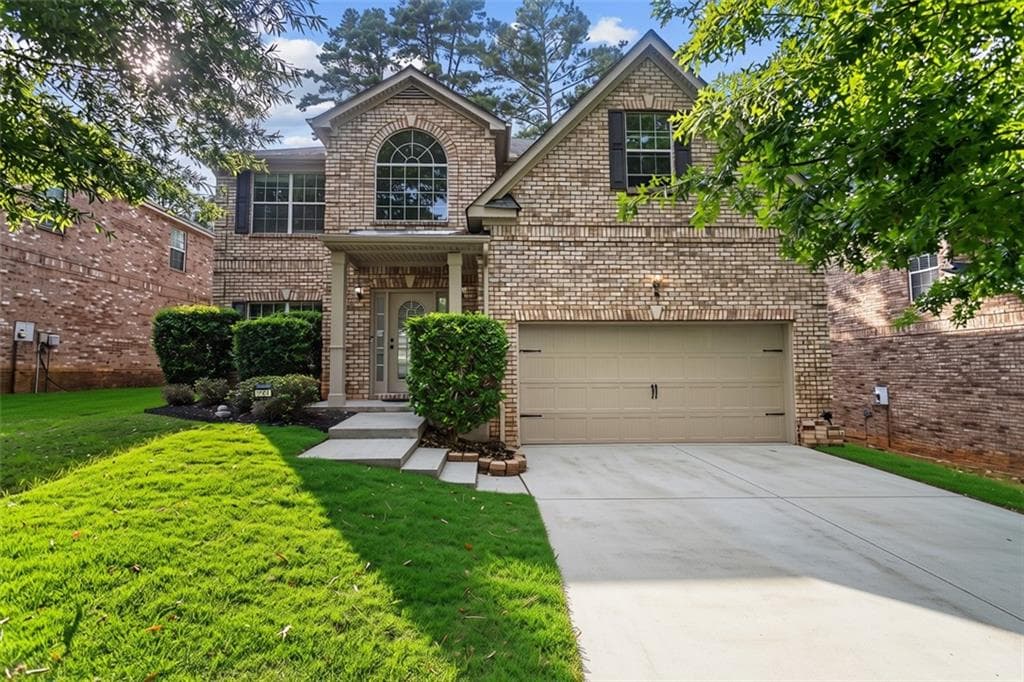 4 bedroom, 3 bathroom, 2,788 sq ft single family residence for sale at 3781 Sunbridge Drive, Snellville, GA 30039