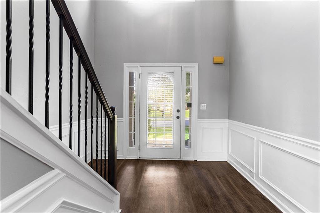 4 bedroom, 3 bathroom, 2,788 sq ft single family residence for sale at 3781 Sunbridge Drive, Snellville, GA 30039 — photo 3