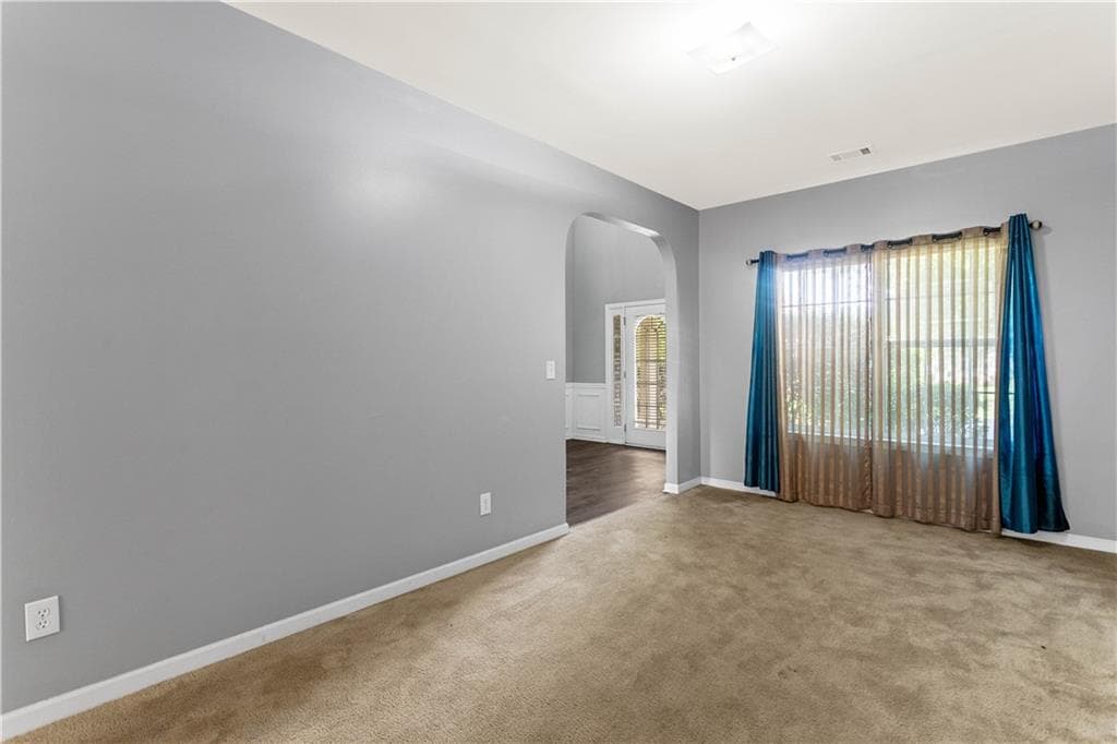 4 bedroom, 3 bathroom, 2,788 sq ft single family residence for sale at 3781 Sunbridge Drive, Snellville, GA 30039 — photo 9