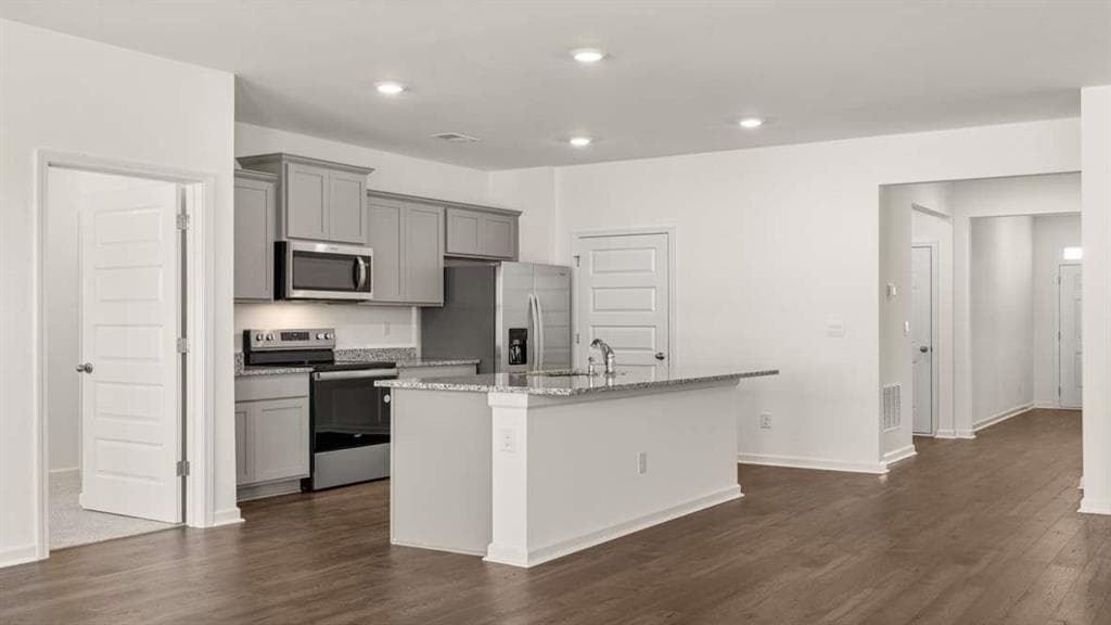 3 bedroom, 2 bathroom, 1,714 sq ft single family residence for sale at 8555 Secretariat Drive, Lithonia, GA 30058 — photo 10