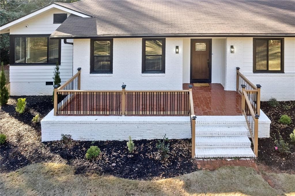 4 bedroom, 3 bathroom, 3,468 sq ft single family residence under contract at 1099 Pine Valley Road, Griffin, GA 30224 — photo 3