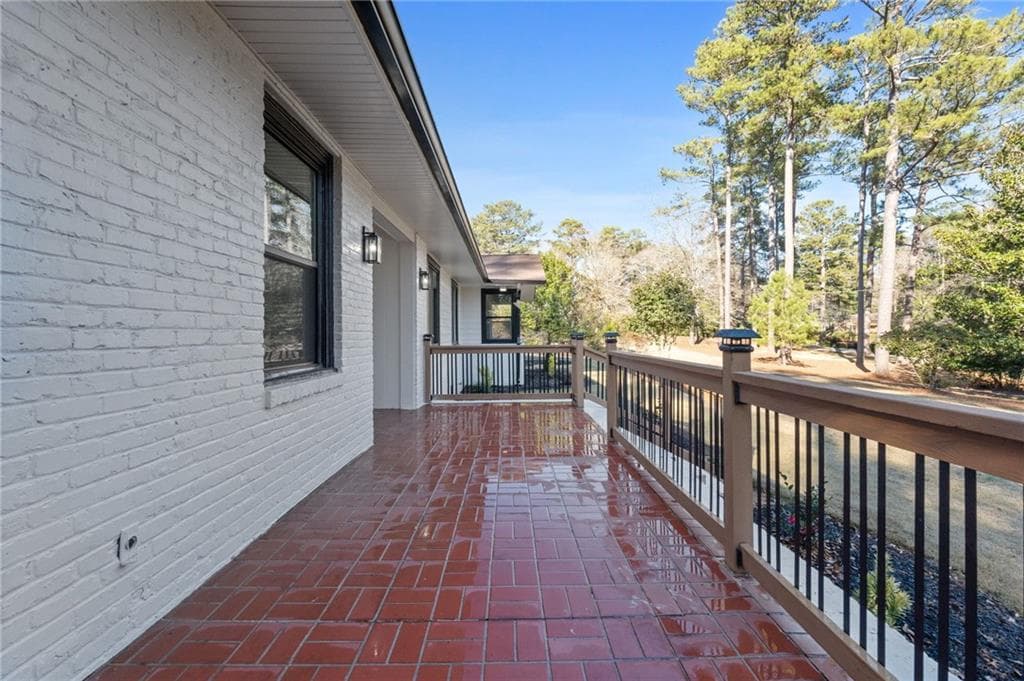 4 bedroom, 3 bathroom, 3,468 sq ft single family residence under contract at 1099 Pine Valley Road, Griffin, GA 30224 — photo 4