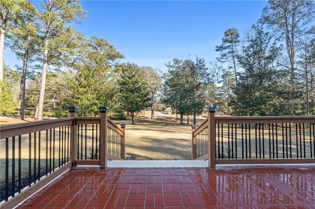 4 bedroom, 3 bathroom, 3,468 sq ft single family residence under contract at 1099 Pine Valley Road, Griffin, GA 30224 — photo 5