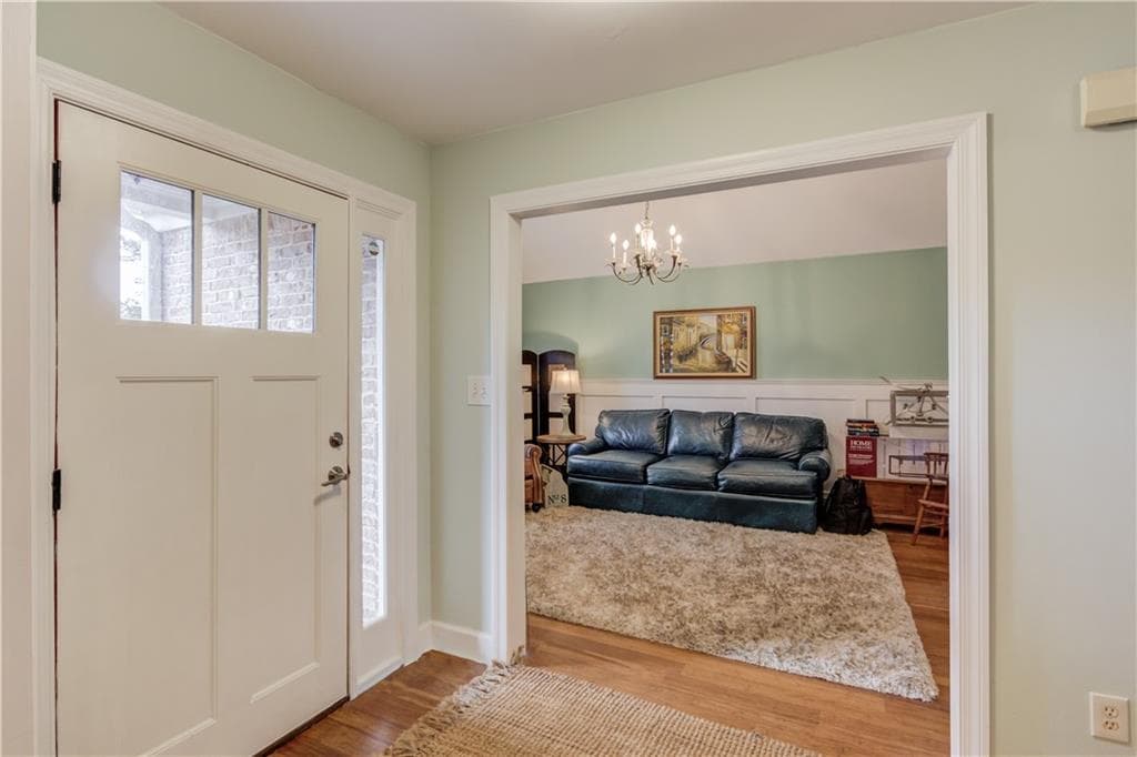 6 bedroom, 4 bathroom, 4,201 sq ft single family residence for sale at 1200 Amhearst Oaks Drive, Lawrenceville, GA 30043 — photo 4