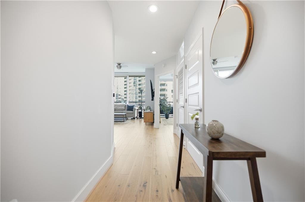 2 bedroom, 2 bathroom, 1,196 sq ft condominium for rent at 1080 Peachtree Street 1212, Atlanta, GA 30309 for $3,200 a month — photo 2