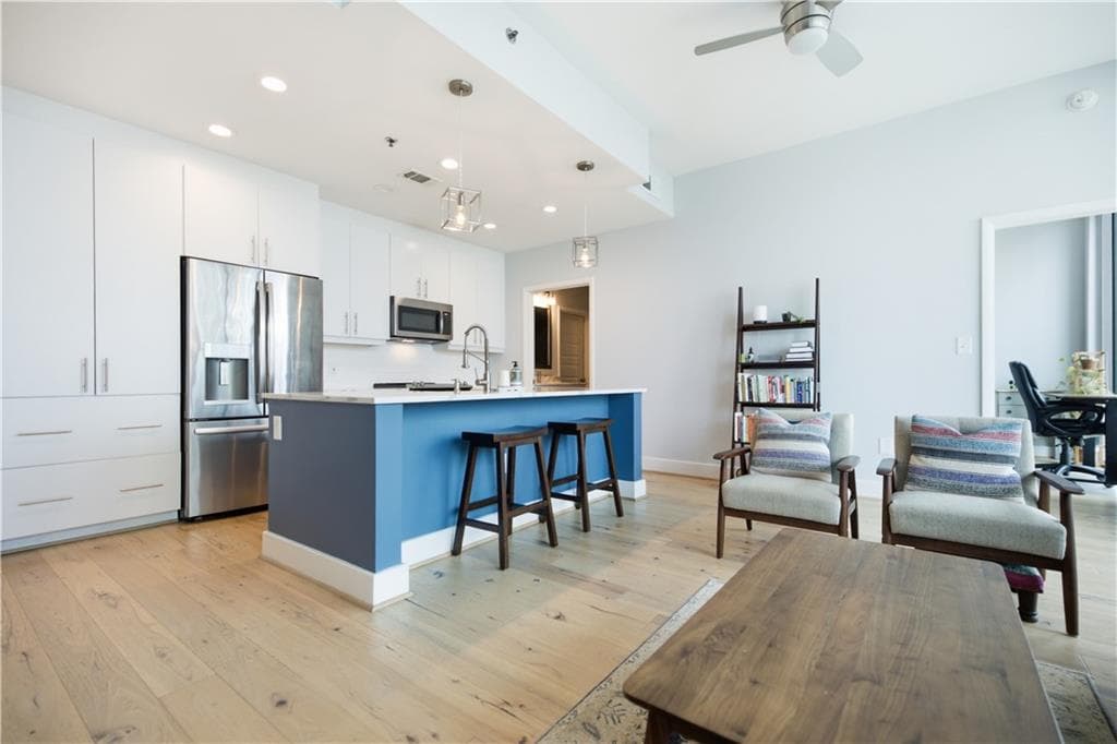 2 bedroom, 2 bathroom, 1,196 sq ft condominium for rent at 1080 Peachtree Street 1212, Atlanta, GA 30309 for $3,200 a month — photo 4