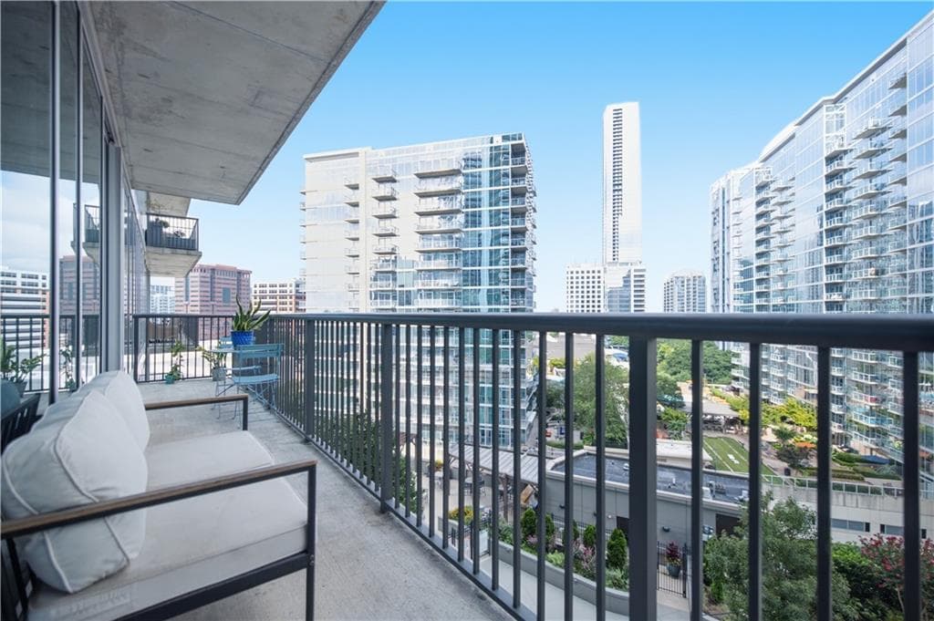 2 bedroom, 2 bathroom, 1,196 sq ft condominium for rent at 1080 Peachtree Street 1212, Atlanta, GA 30309 for $3,200 a month — photo 10