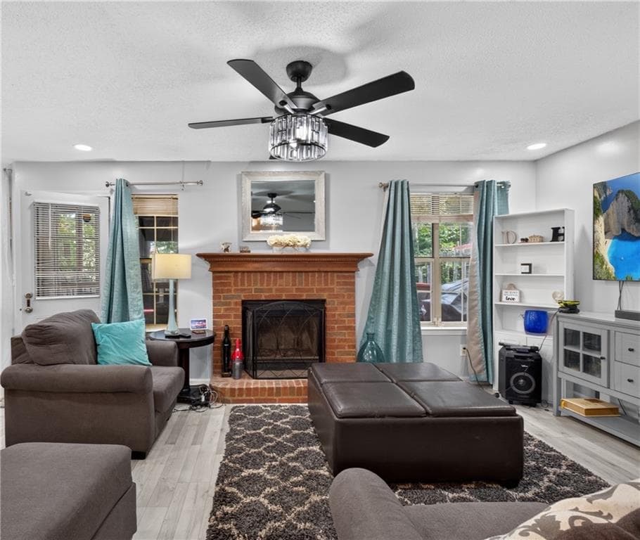 4 bedroom, 3 bathroom, 1,808 sq ft single family residence under contract at 5750 Rex Mill Terrace, Rex, GA 30273 — photo 9