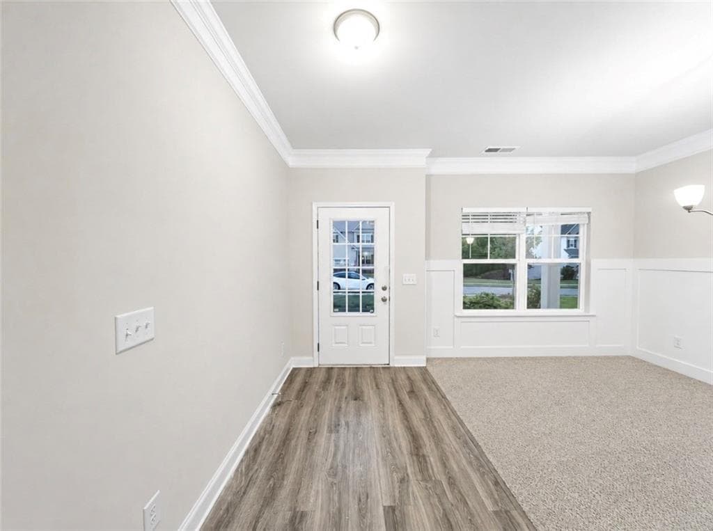 4 bedroom, 3 bathroom, 2,545 sq ft single family residence for rent at 757 Laurel Cove Drive, Hoschton, GA 30548 for $2,350 a month — photo 4