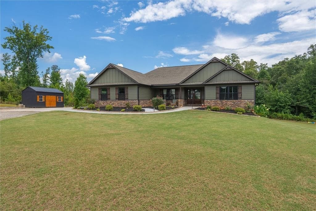 5 bedroom, 3 bathroom, 3,792 sq ft single family residence for sale at 441 Lovell Road Road, Temple, GA 30179 — photo 7
