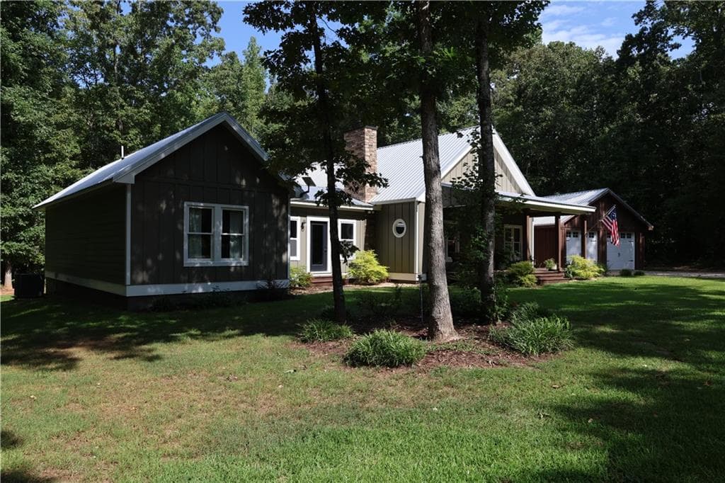 4 bedroom, 4 bathroom, 2,964 sq ft single family residence for sale at 4802 Colham Ferry Road, Watkinsville, GA 30677 — photo 6