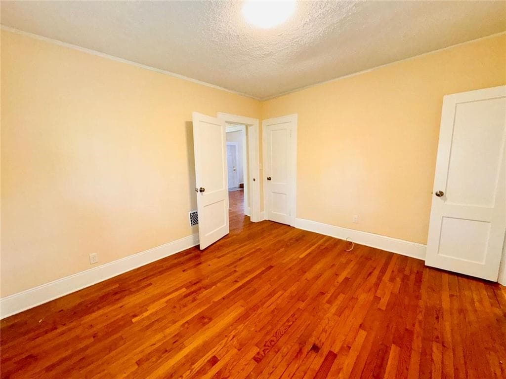 3 bedroom, 2 bathroom, 1,204 sq ft single family residence for sale at 880 Cascade Avenue, Atlanta, GA 30311 — photo 10