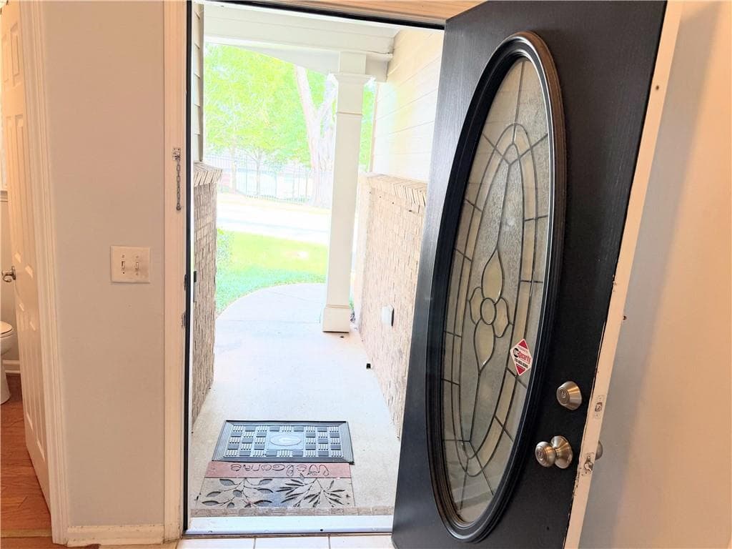 2 bedroom, 3 bathroom, 1,681 sq ft condominium for sale at 1075 Brittania Road, Stone Mountain, GA 30083 — photo 5