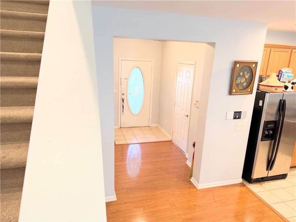 2 bedroom, 3 bathroom, 1,681 sq ft condominium for sale at 1075 Brittania Road, Stone Mountain, GA 30083 — photo 6