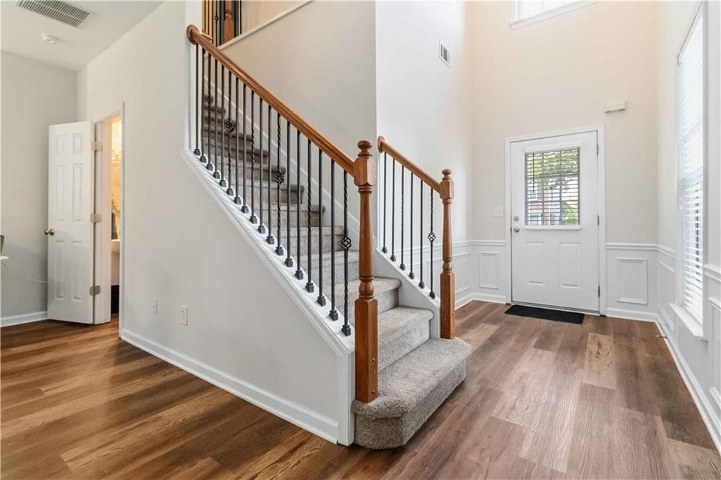 3 bedroom, 3 bathroom, 1,744 sq ft townhouse for rent at 105 Finchley Drive, Roswell, GA 30076 for $2,595 a month — photo 5