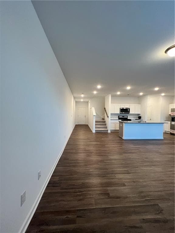 3 bedroom, 3 bathroom, 2,028 sq ft townhouse for rent at 6075 Handley Drive, Cumming, GA 30028 for $2,100 a month — photo 4