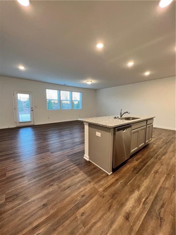 3 bedroom, 3 bathroom, 2,028 sq ft townhouse for rent at 6075 Handley Drive, Cumming, GA 30028 for $2,100 a month — photo 7