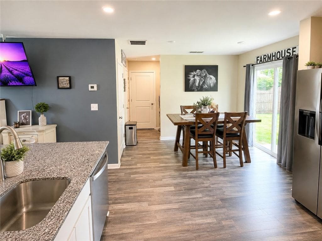 4 bedroom, 3 bathroom, 1,808 sq ft single family residence under contract at 93 Oxford Lane, Kingston, GA 30145 — photo 7