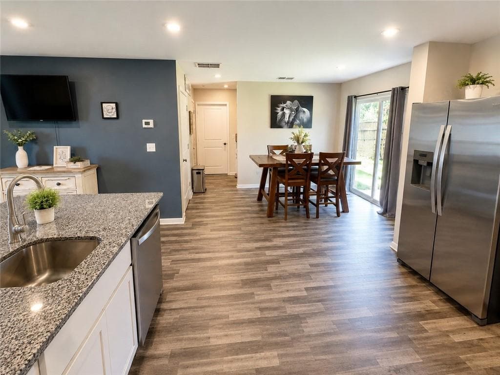 4 bedroom, 3 bathroom, 1,808 sq ft single family residence under contract at 93 Oxford Lane, Kingston, GA 30145 — photo 8
