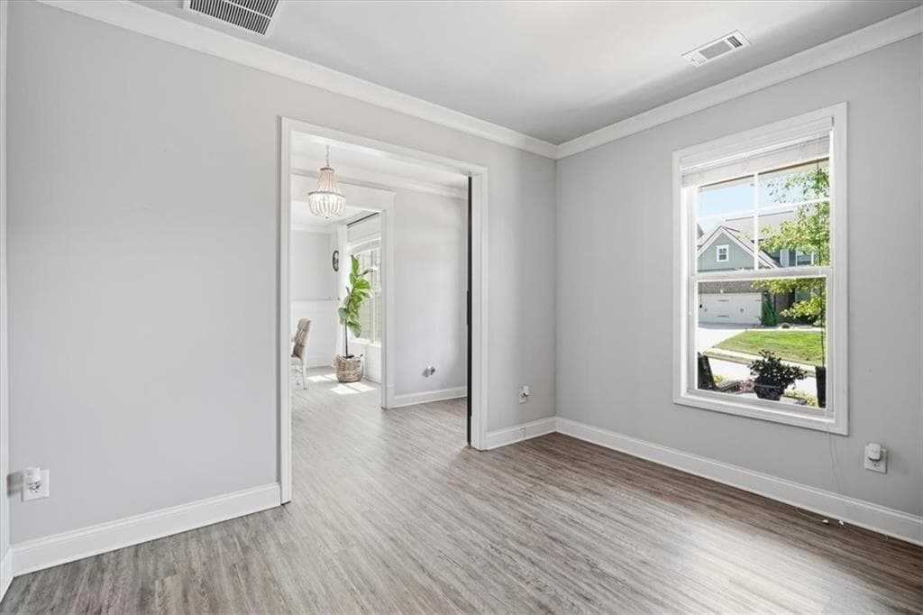 5 bedroom, 4 bathroom, 3,268 sq ft single family residence for sale at 4422 Chestnut Oak Way, Gainesville, GA 30504 — photo 9