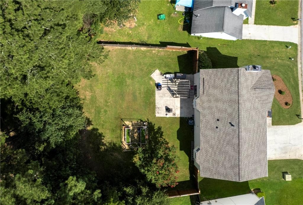 4 bedroom, 3 bathroom, 2,000 sq ft single family residence under contract at 1046 Redan Trace, Stone Mountain, GA 30088 — photo 6