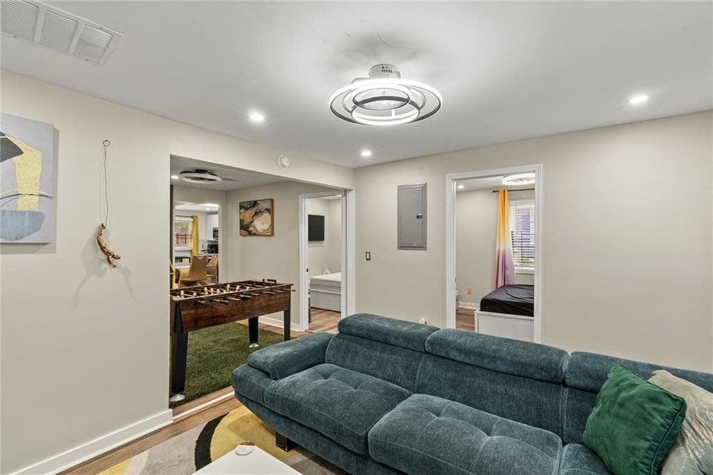 3 bedroom, 2 bathroom, 1,025 sq ft single family residence for sale at 2100 Tiger Flowers Drive, Atlanta, GA 30314 — photo 8