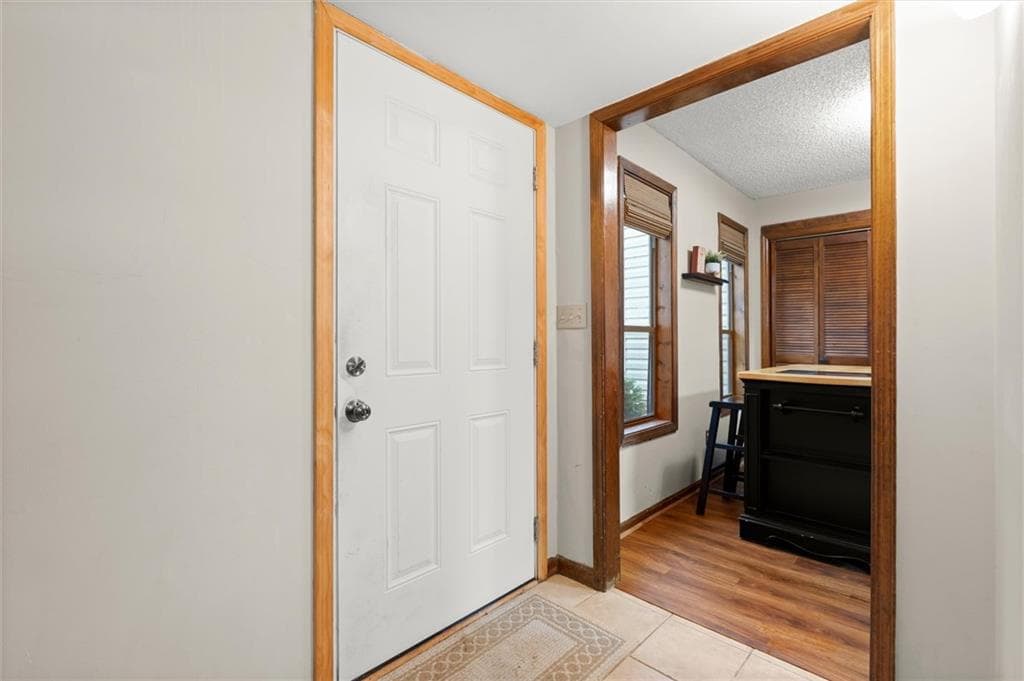 3 bedroom, 2 bathroom, 1,518 sq ft single family residence for sale at 2272 Macby Drive, Marietta, GA 30066 — photo 6