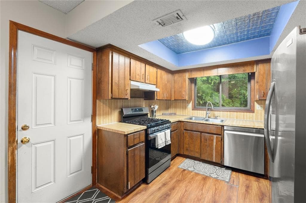 3 bedroom, 2 bathroom, 1,518 sq ft single family residence for sale at 2272 Macby Drive, Marietta, GA 30066 — photo 7