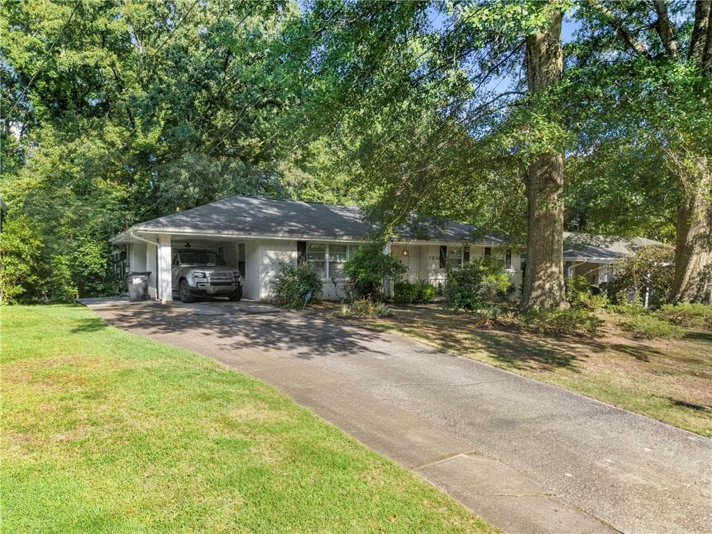 3 bedroom, 2 bathroom, 1,624 sq ft single family residence for sale at 2834 S Clark Drive, East Point, GA 30344