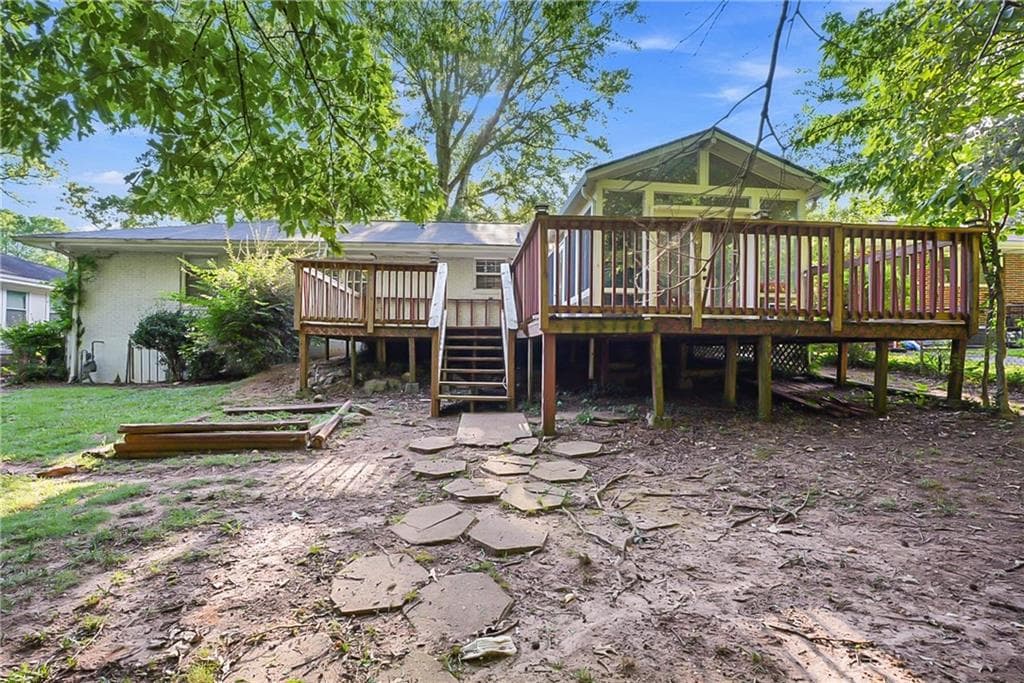 3 bedroom, 2 bathroom, 1,624 sq ft single family residence for sale at 2834 S Clark Drive, East Point, GA 30344 — photo 8