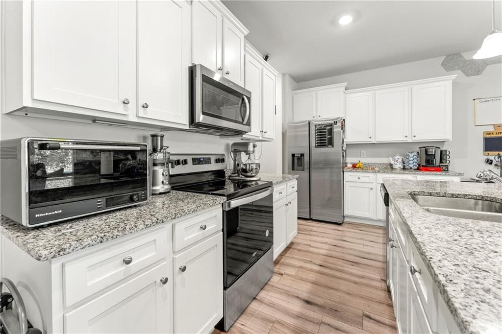 4 bedroom, 3 bathroom, 1,760 sq ft townhouse for rent at 1840 Fabian Way, Austell, GA 30106 for $2,400 a month — photo 4