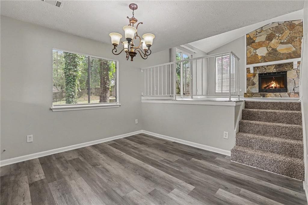 4 bedroom, 2 bathroom, 1,466 sq ft single family residence for sale at 706 Durham Crossing, Stone Mountain, GA 30083 — photo 5