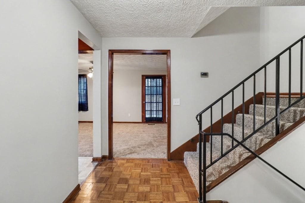 3 bedroom, 2 bathroom, 1,284 sq ft single family residence for sale at 3864 YEAGER Road, Douglasville, GA 30135 — photo 3
