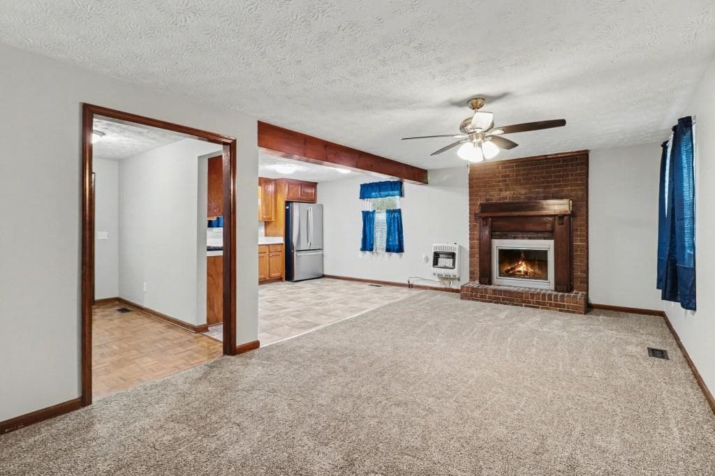 3 bedroom, 2 bathroom, 1,284 sq ft single family residence for sale at 3864 YEAGER Road, Douglasville, GA 30135 — photo 4