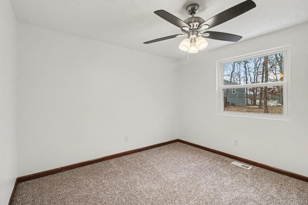 3 bedroom, 2 bathroom, 1,284 sq ft single family residence for sale at 3864 YEAGER Road, Douglasville, GA 30135 — photo 9