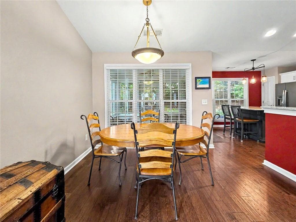 3 bedroom, 3 bathroom, 1,850 sq ft single family residence under contract at 6730 Waveland Drive, Cumming, GA 30040 — photo 10
