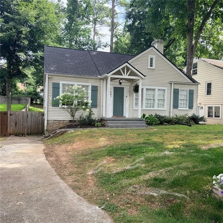 2 bedroom, 1 bathroom, 956 sq ft single family residence for sale at 1687 Richland Road, Atlanta, GA 30311 — photo 2