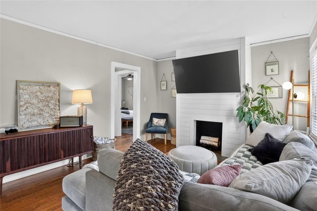 2 bedroom, 1 bathroom, 956 sq ft single family residence for sale at 1687 Richland Road, Atlanta, GA 30311 — photo 9