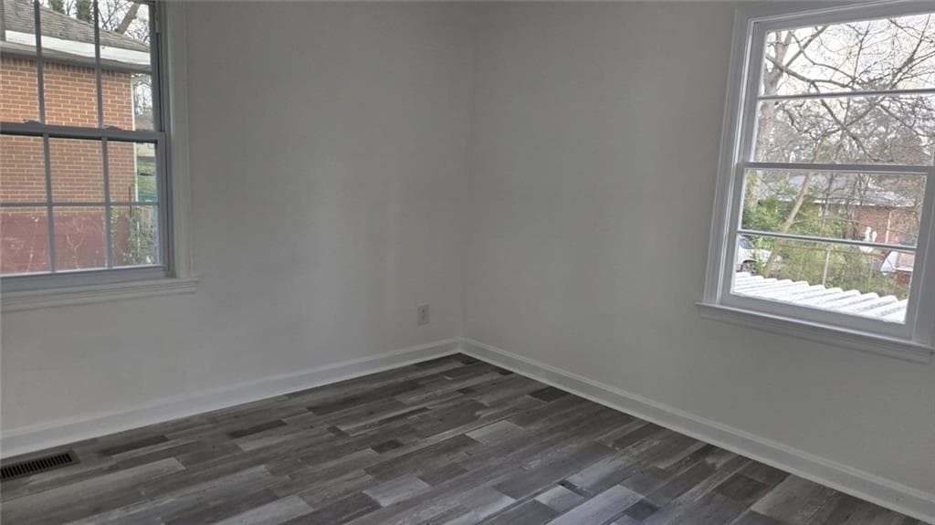 3 bedroom, 2 bathroom, 1,570 sq ft single family residence for sale at 5432 Ash St, Forest Park, GA 30297 — photo 5