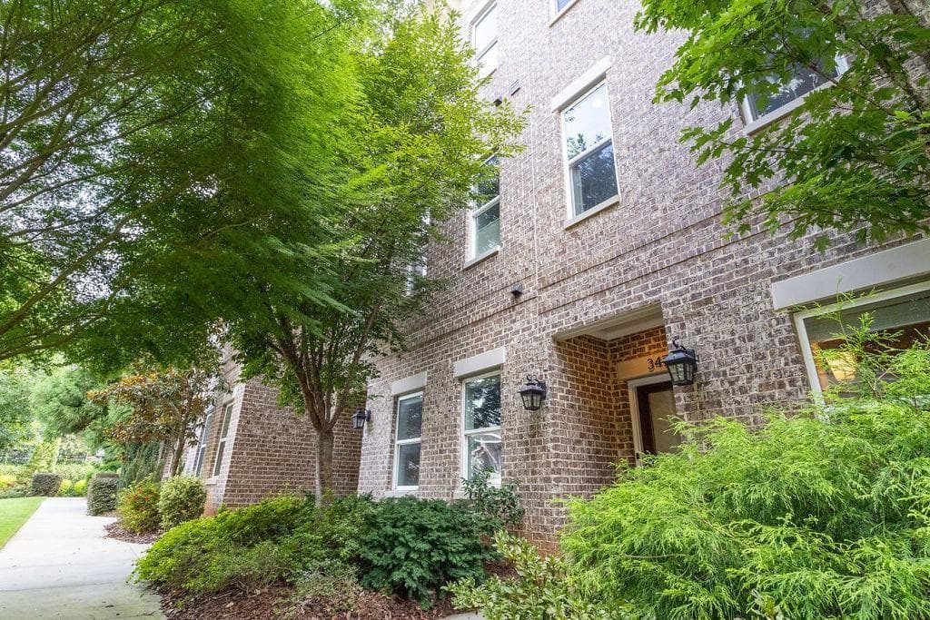 3 bedroom, 4 bathroom, 2,764 sq ft townhouse for sale at 347 Brownstones Circle, Atlanta, GA 30312 — photo 5