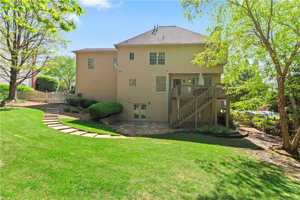 5 bedroom, 4 bathroom, 3,957 sq ft single family residence for rent at 7205 Fawn Lake Drive, Alpharetta, GA 30005 for $5,000 a month — photo 4