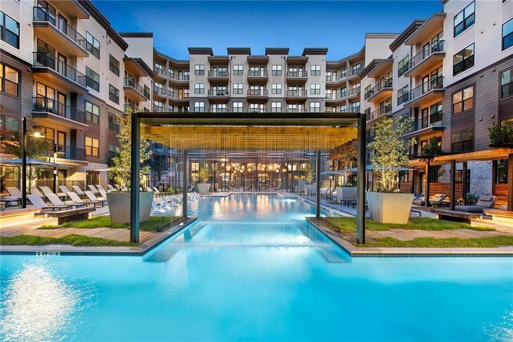 1 bedroom, 1 bathroom, 778 sq ft apartment for rent at 5180 Peachtree Boulevard A3, Chamblee, GA 30341 for $2,104 a month — photo 3