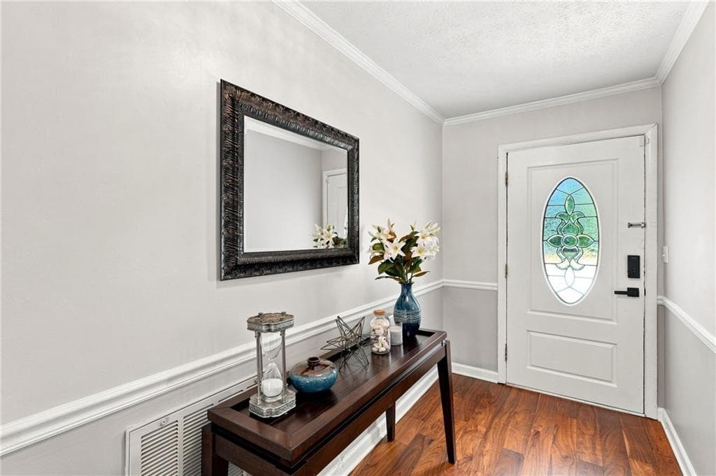4 bedroom, 3 bathroom, 4,026 sq ft single family residence for sale at 2716 S 16 Highway, Carrollton, GA 30116 — photo 3