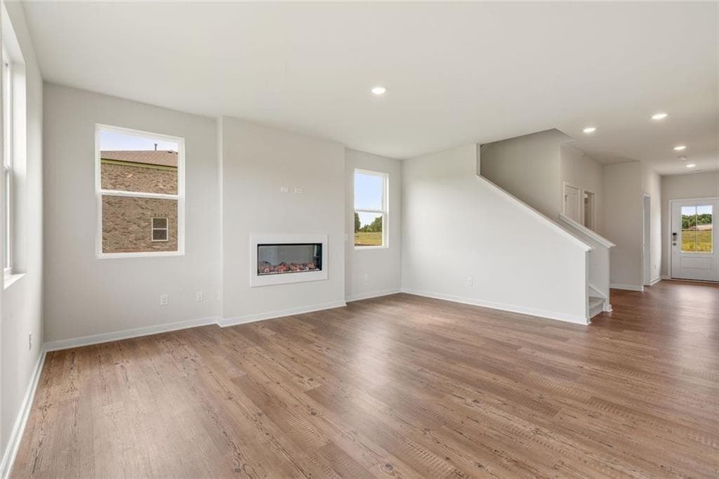 4 bedroom, 3 bathroom, 2,400 sq ft single family residence for sale at 317 Earnshaw Avenue, Mcdonough, GA 30253 — photo 7