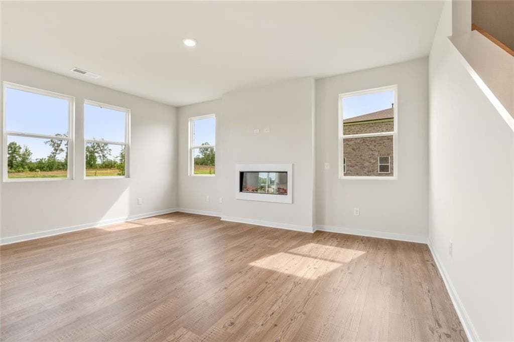 4 bedroom, 3 bathroom, 2,400 sq ft single family residence for sale at 317 Earnshaw Avenue, Mcdonough, GA 30253 — photo 9